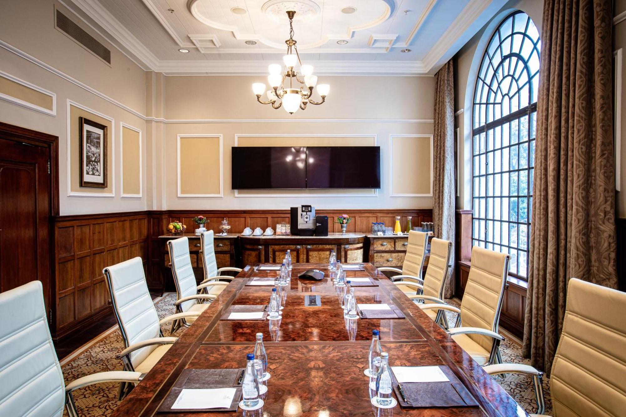 Hotel Taj Kapské Město Exteriér fotografie Boardroom at the InterContinental London Park Lane